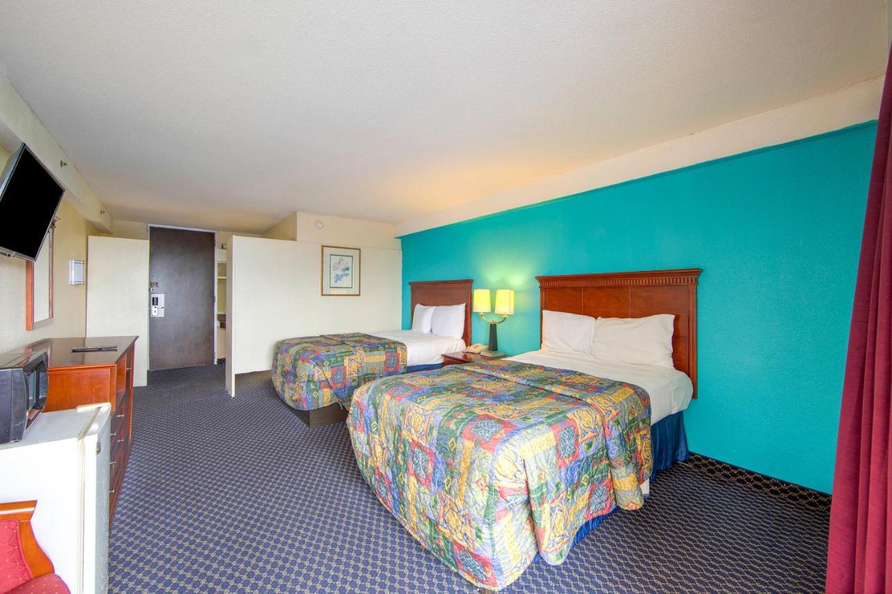 Travel Inn Petersburg Extérieur photo