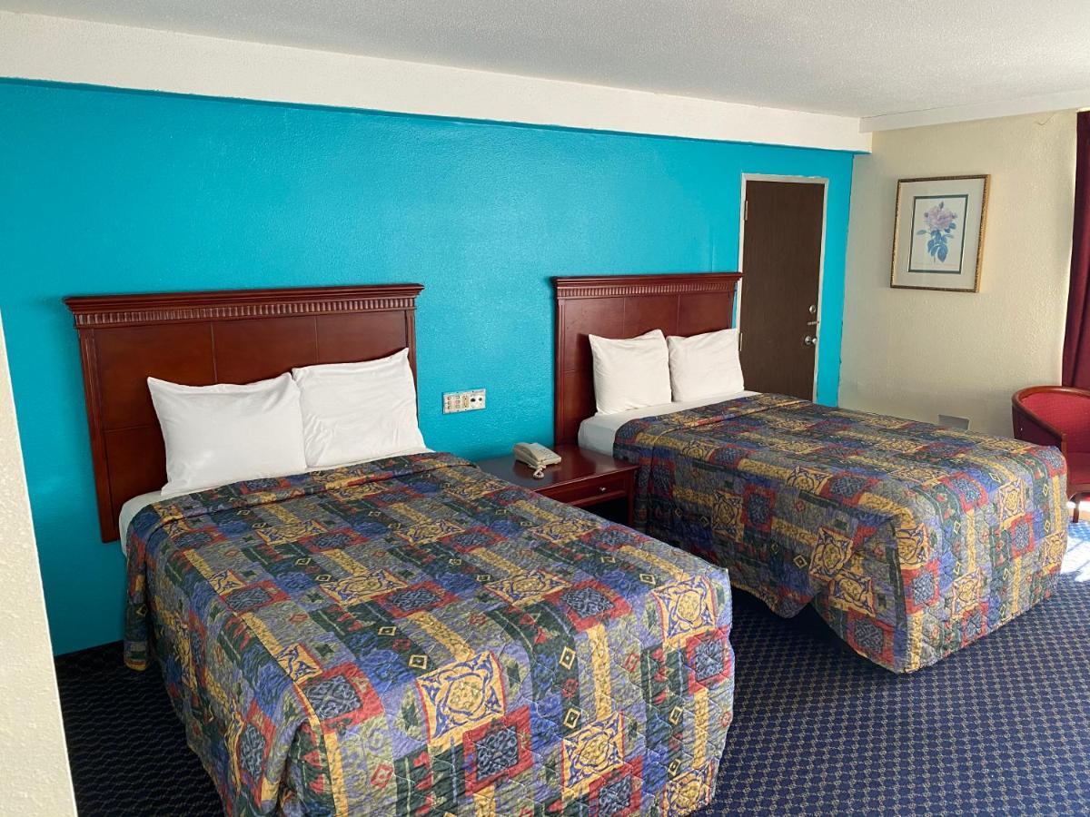 Travel Inn Petersburg Extérieur photo