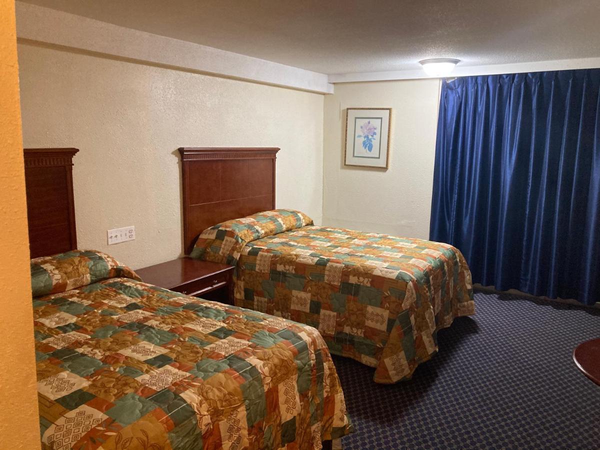 Travel Inn Petersburg Extérieur photo