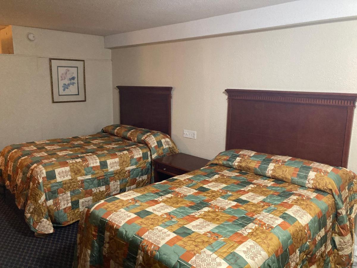 Travel Inn Petersburg Extérieur photo