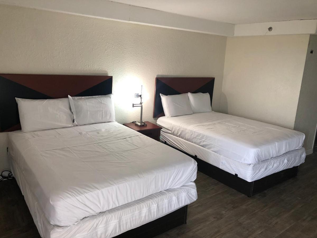 Travel Inn Petersburg Extérieur photo