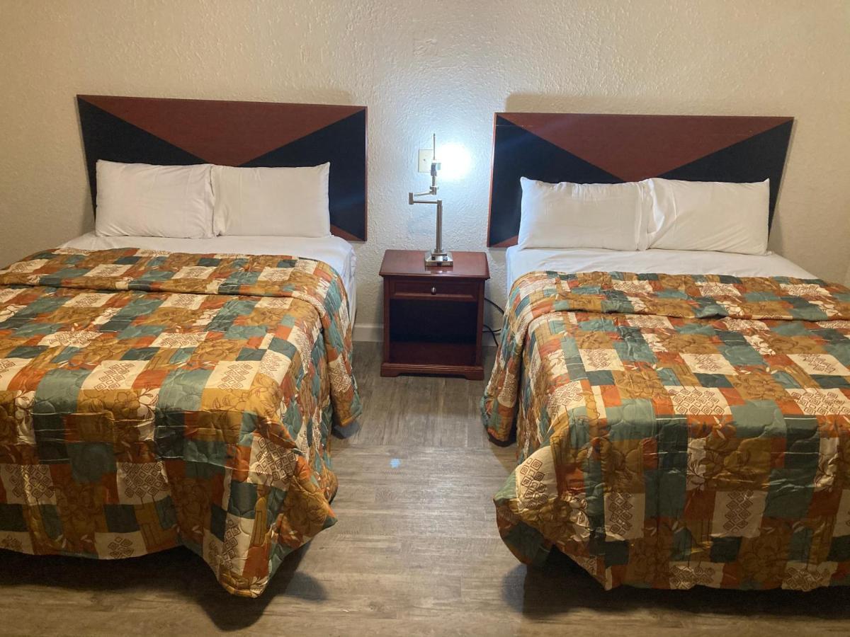 Travel Inn Petersburg Extérieur photo