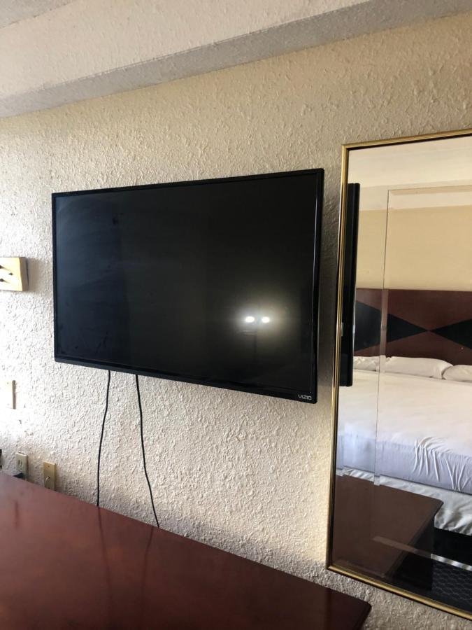 Travel Inn Petersburg Extérieur photo