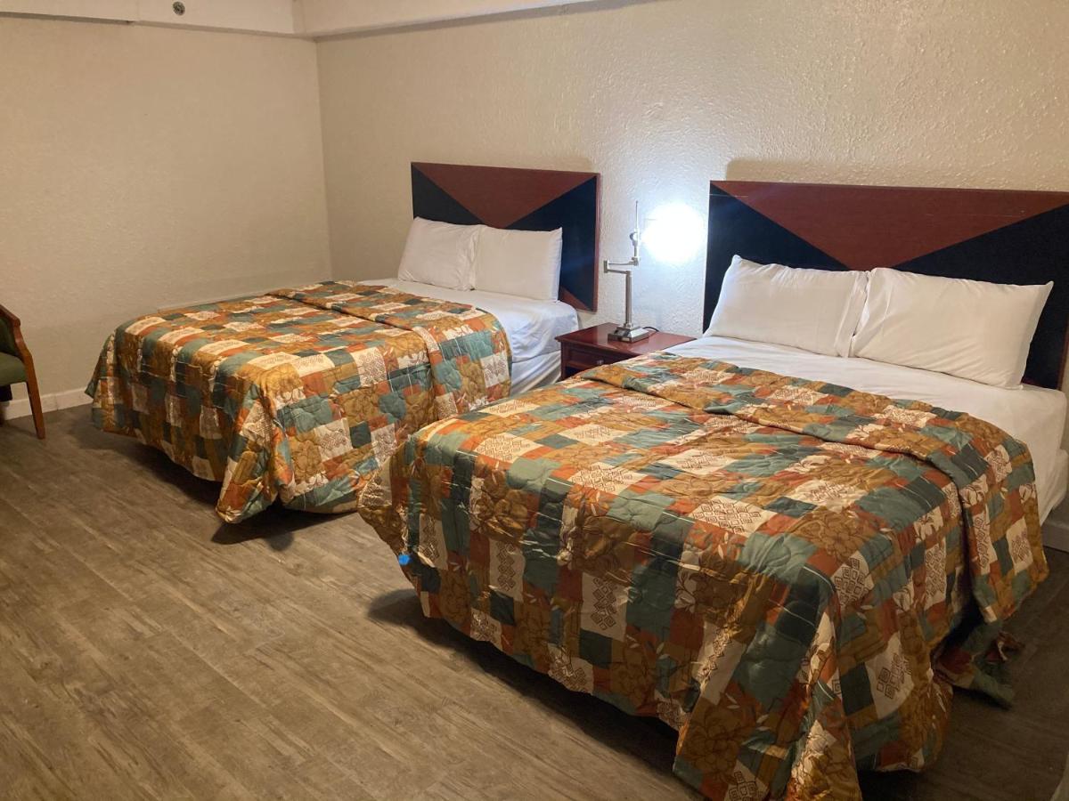 Travel Inn Petersburg Extérieur photo