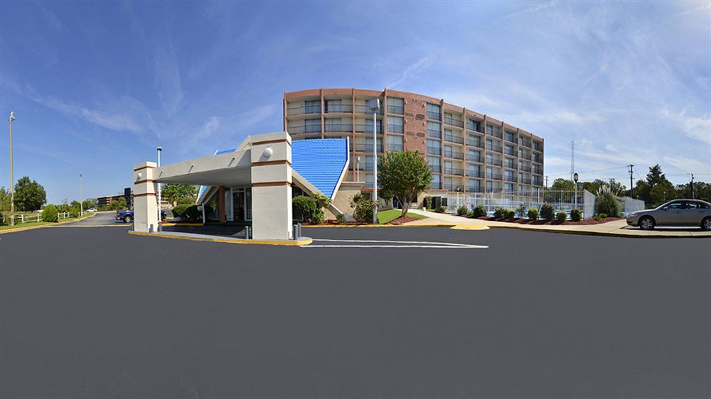 Travel Inn Petersburg Extérieur photo